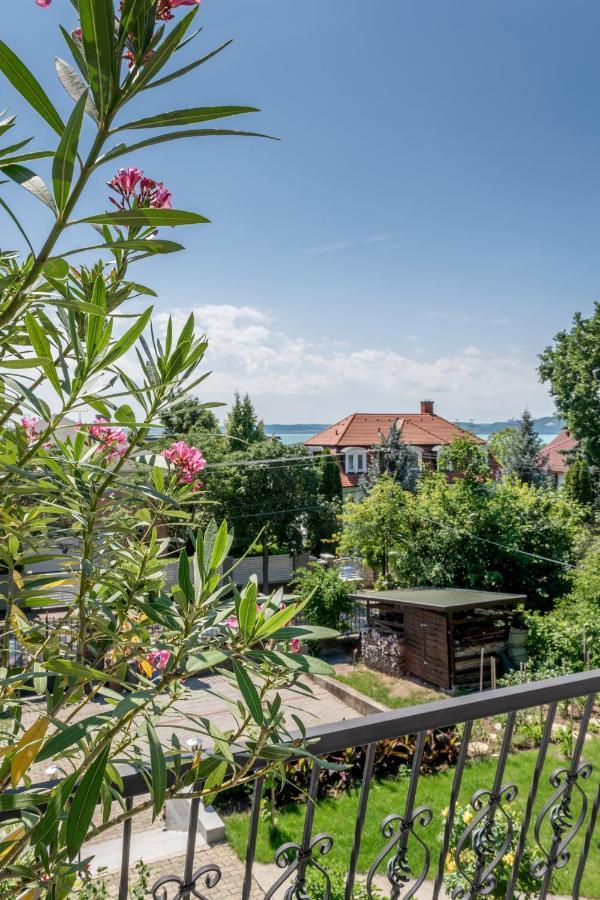 Mikes Vendeghaz Hotel Balatonfüred Buitenkant foto