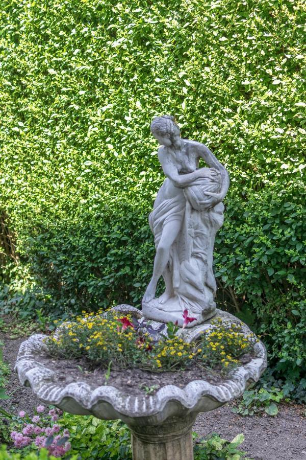 Mikes Vendeghaz Hotel Balatonfüred Buitenkant foto